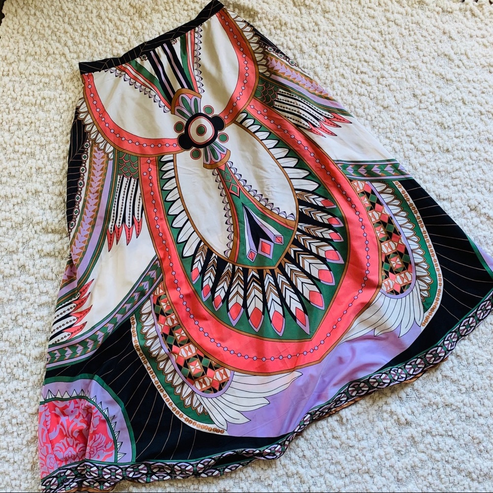SOLD•Full Skirt• - Picture 6 of 8